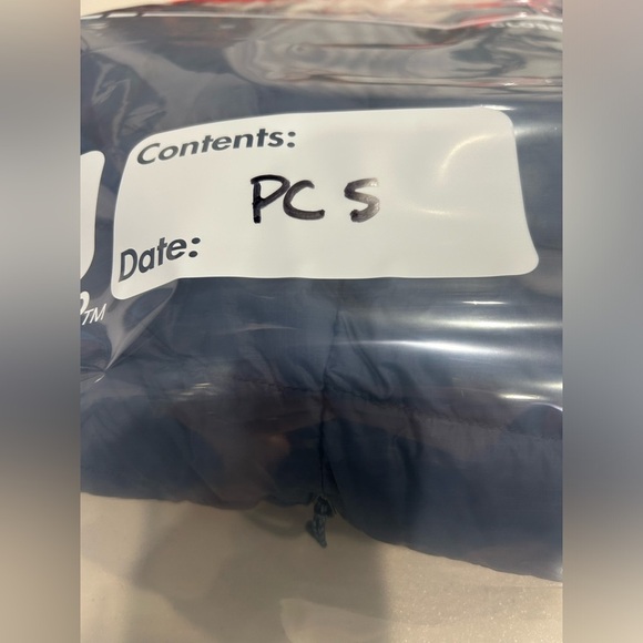 Patagonia Women’s XXL Down Sweater Puffer Jacket New Navy Blue NWT Puff - Picture 11 of 16